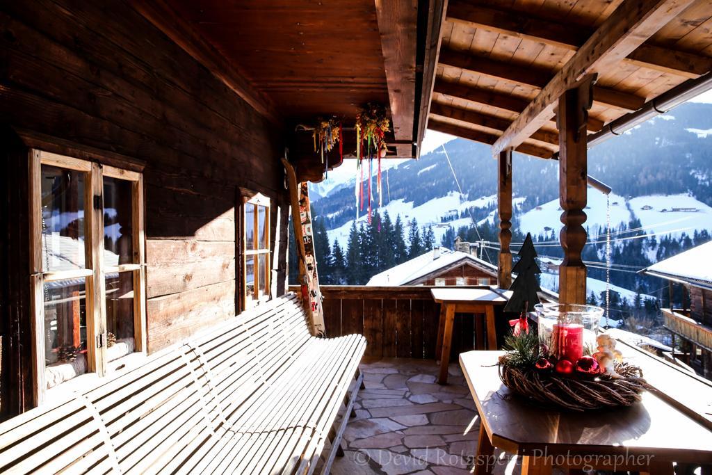 Gaestehaus Leirerhaeusl Алпбах Екстериор снимка