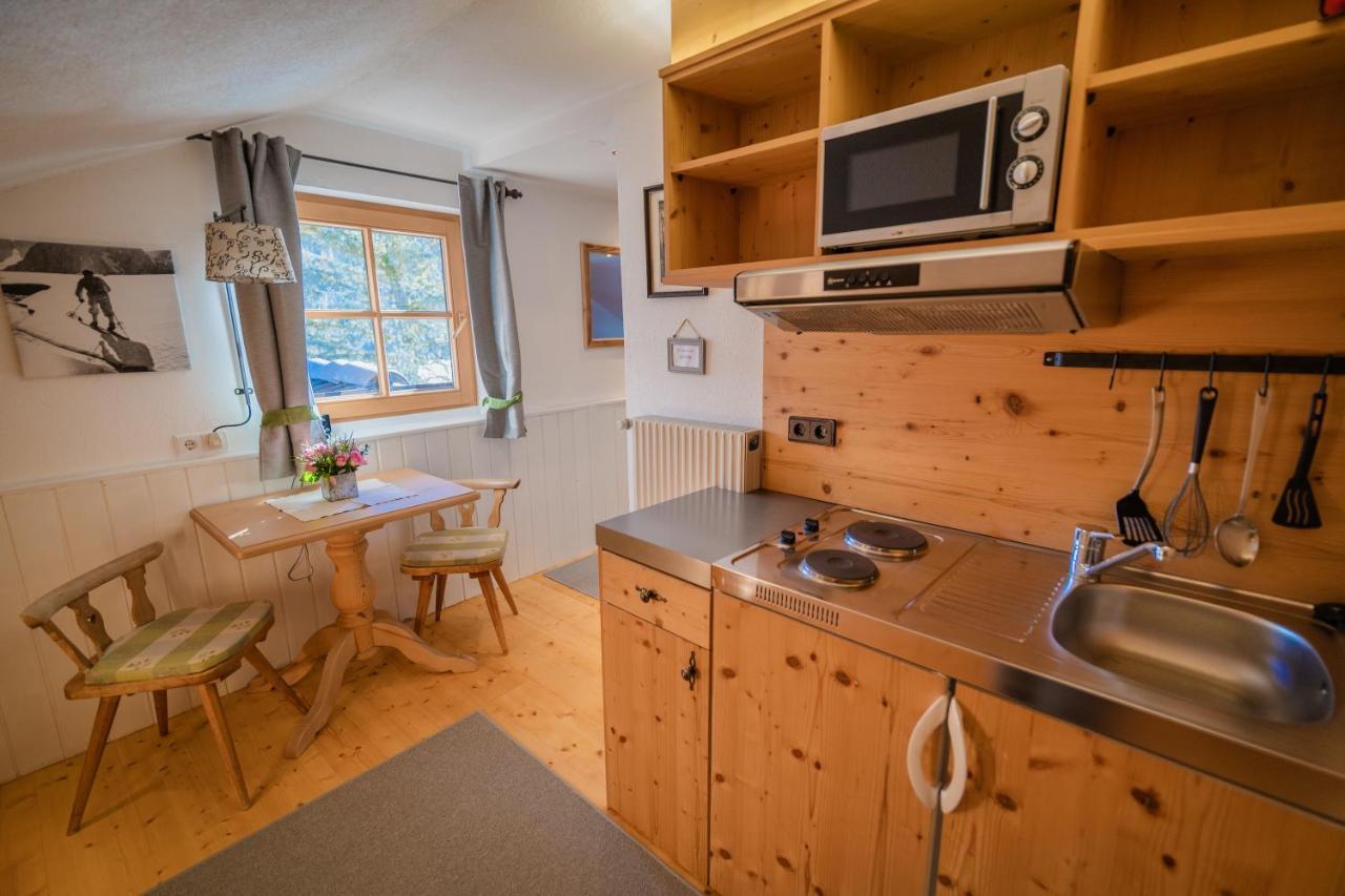Gaestehaus Leirerhaeusl Алпбах Екстериор снимка