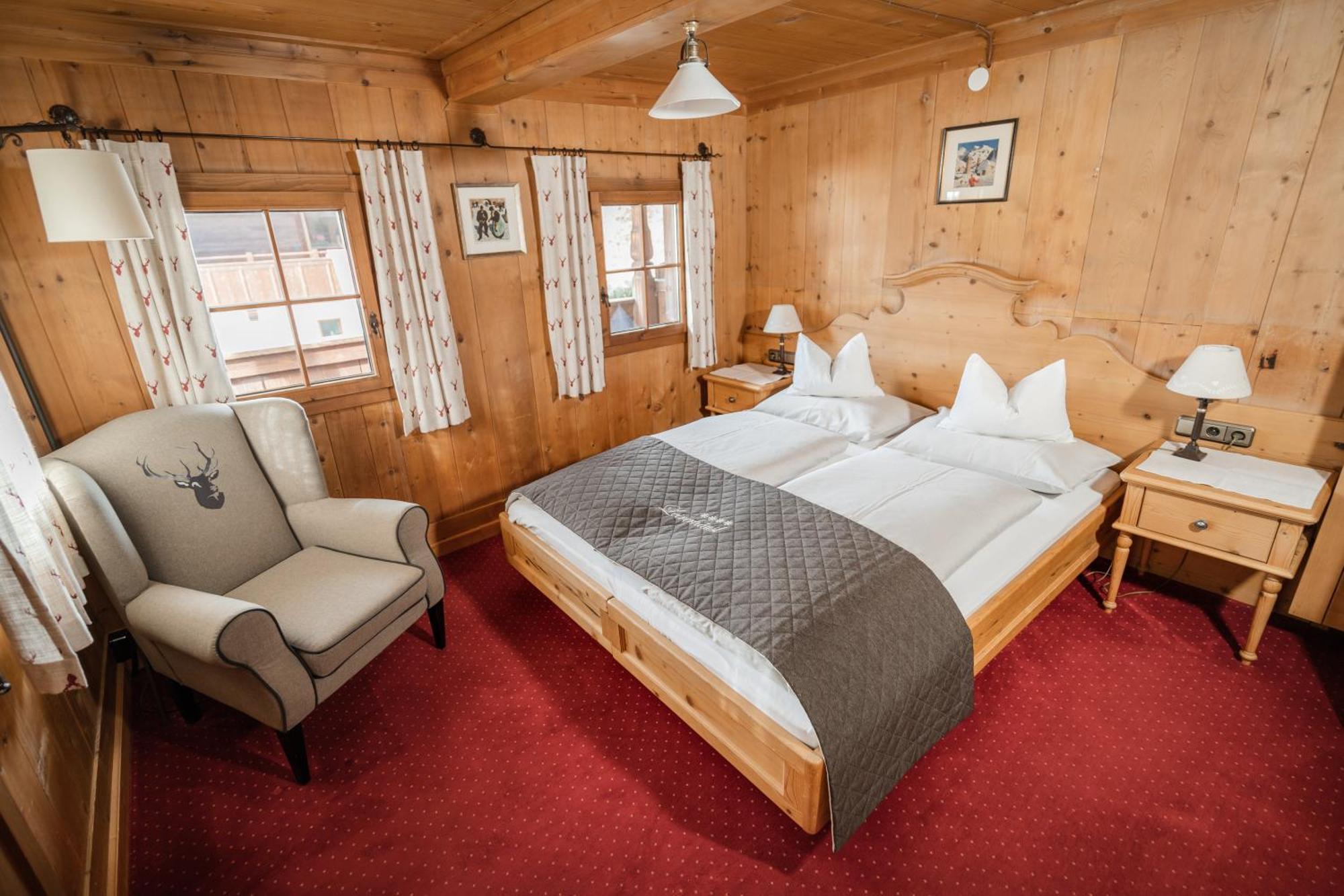 Gaestehaus Leirerhaeusl Алпбах Екстериор снимка